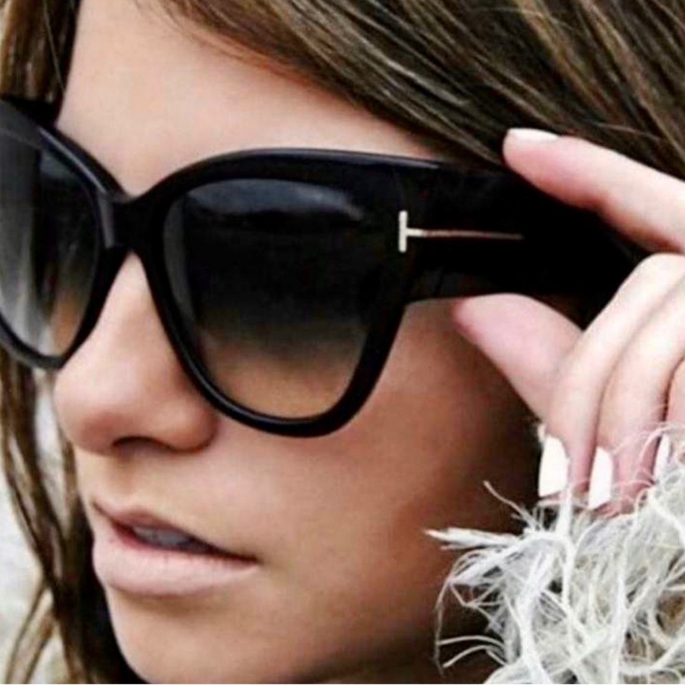 Ōvica Sunglass